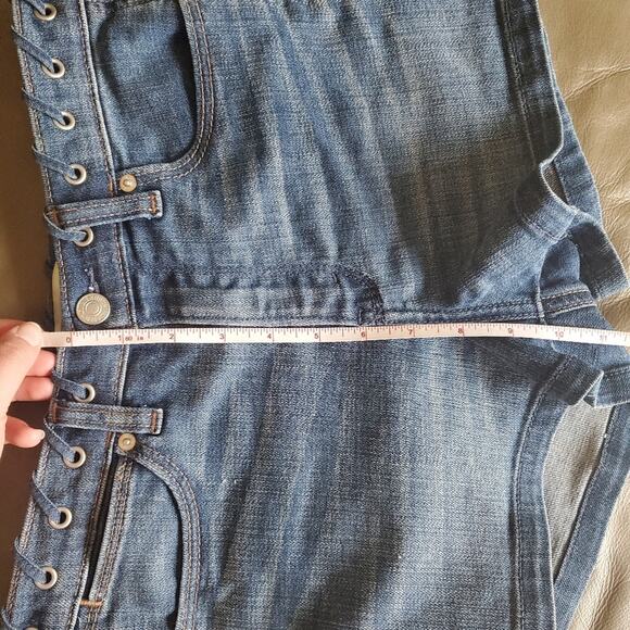 Abercrombie & Fitch High Rise Short Lace Detail w/ Grommets Women's Size 2 - Picture 13 of 16